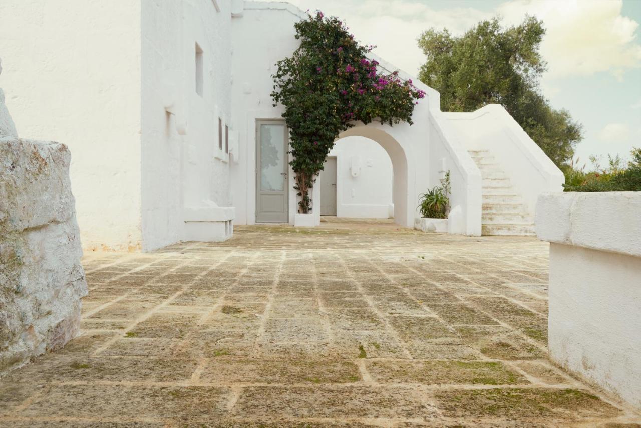 אוסטוני Masseria Le Carrube מראה חיצוני תמונה