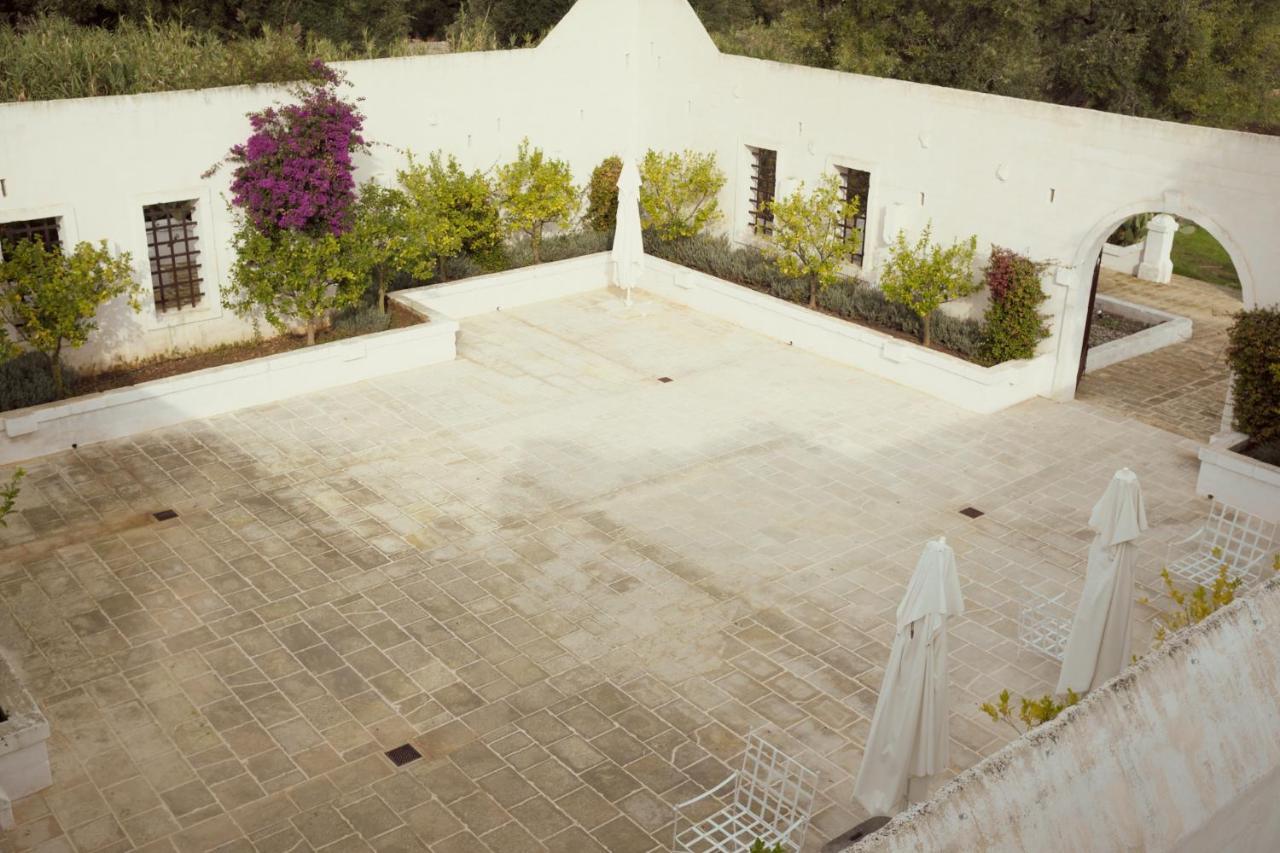 אוסטוני Masseria Le Carrube מראה חיצוני תמונה
