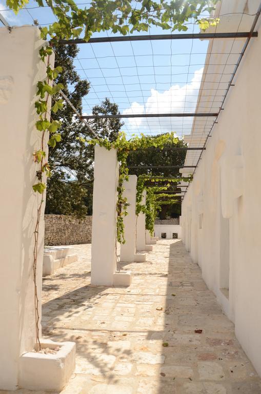 אוסטוני Masseria Le Carrube חדר תמונה